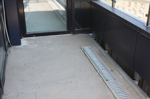 Cost of Veranda Drain Installation in Stamford